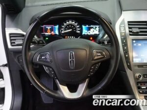 Lincoln MKZ HYBRID 2020 года из Южной Кореи