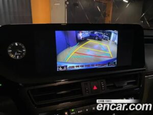 Lexus ES Luxury Plus 2022 года из Южной Кореи
