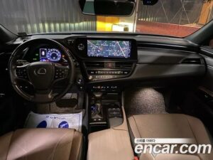 Lexus ES Luxury Plus 2022 года из Южной Кореи