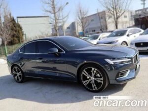 Volvo S60 T5 Inscription 2020 года из Южной Кореи