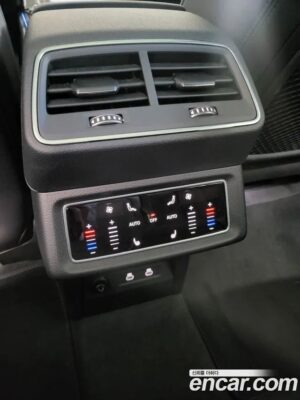 Audi e-tron 50 4WD 2022 года из Южной Кореи