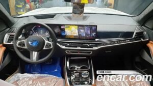 BMW X7 xDrive 40i M Sport 6-Seater 2023 года из Южной Кореи