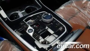 BMW X7 xDrive 40i M Sport 6-Seater 2023 года из Южной Кореи