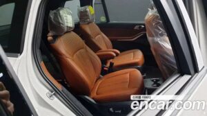 BMW X7 xDrive 40i M Sport 6-Seater 2023 года из Южной Кореи