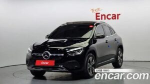 Mercedes-Benz GLA-Class GLA220 2021 года из Южной Кореи