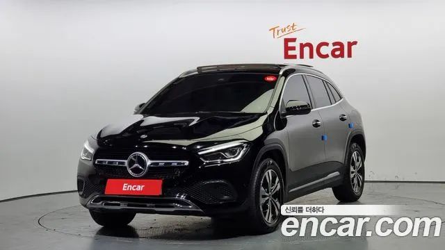 Mercedes-Benz GLA-Class GLA220 2021 года из Кореи