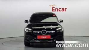 Mercedes-Benz GLA-Class GLA220 2021 года из Южной Кореи