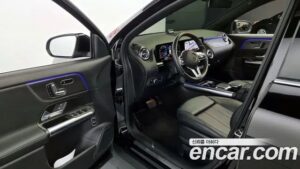 Mercedes-Benz GLA-Class GLA220 2021 года из Южной Кореи