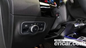 Mercedes-Benz GLA-Class GLA220 2021 года из Южной Кореи