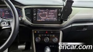 Volkswagen T-Roc 2.0 TDI Style 2021 года из Южной Кореи
