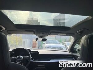 Audi A3 40 TFSI Premium 2022 года из Южной Кореи