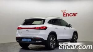 Mercedes-Benz EQA EQA250 2021 года из Южной Кореи