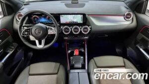 Mercedes-Benz EQA EQA250 2021 года из Южной Кореи