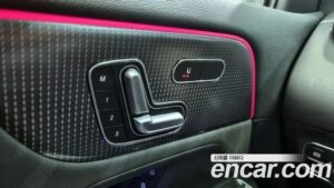 Mercedes-Benz EQA EQA250 2021 года из Южной Кореи