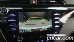 Toyota Camry 2.5 LE HYBRID 2020 года из Южной Кореи
