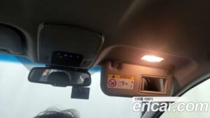 Toyota Camry 2.5 LE HYBRID 2020 года из Южной Кореи