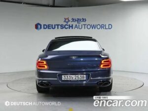 Bentley Flying Spur 4.0 2021 года из Южной Кореи