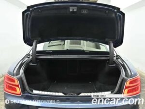 Bentley Flying Spur 4.0 2021 года из Южной Кореи