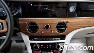 Rolls-Royce Ghost 6.7 V12 2022 года из Южной Кореи