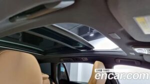 Volvo V60 B5 PRO AWD 2022 года из Южной Кореи