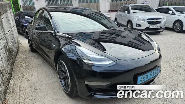Tesla Model 3 Standard RANGE Plus 2020 года из Кореи
