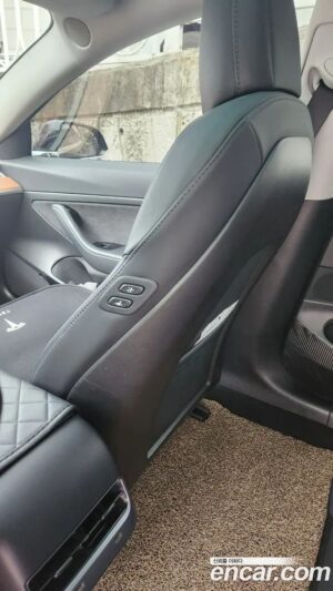 Tesla Model 3 Standard RANGE Plus 2020 года из Южной Кореи