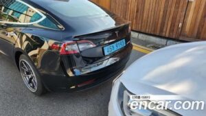 Tesla Model 3 Standard RANGE Plus 2020 года из Южной Кореи