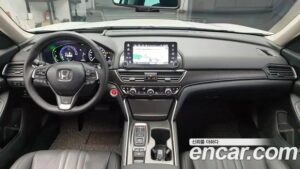 Honda Accord 2.0 HYBRID Touring 2022 года из Южной Кореи