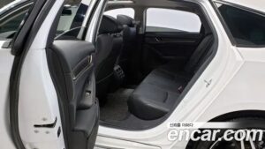 Honda Accord 2.0 HYBRID Touring 2022 года из Южной Кореи