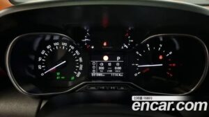 Citroen-DS C3 Aircross 1.5 BlueHDi SHINE 2021 года из Южной Кореи