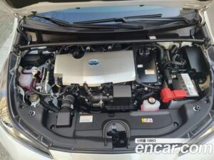 Toyota Prius 1.8 2022 года из Южной Кореи