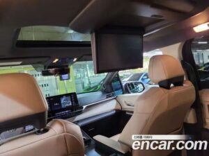 Toyota Sienna 2.5 HYBRID 2WD 2021 года из Южной Кореи