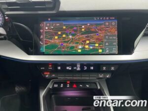 Audi A3 40 TFSI Premium 2022 года из Южной Кореи