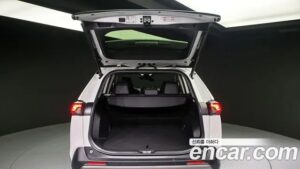 Toyota RAV4 2.5 4WD HYBRID 2022 года из Южной Кореи