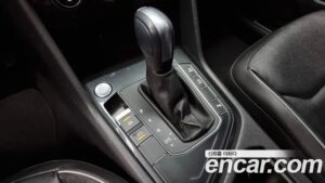 Volkswagen Tiguan 2.0 TDI Premium 2020 года из Южной Кореи