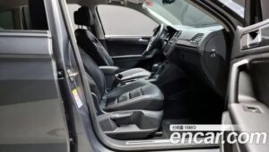 Volkswagen Tiguan 2.0 TDI Premium 2020 года из Южной Кореи