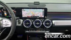 Mercedes-Benz EQB EQB300 4MATIC AMG LINE 2022 года из Южной Кореи