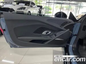 Audi R8 5.2 V10 SPYDER 2020 года из Южной Кореи