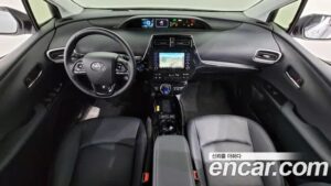Toyota Prius 1.8 2022 года из Южной Кореи