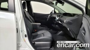 Toyota Prius 1.8 2022 года из Южной Кореи