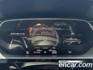 Audi e-tron 55 4WD 2022 года из Южной Кореи