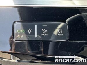 Audi e-tron 55 4WD 2022 года из Южной Кореи
