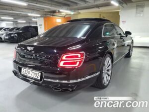 Bentley Flying Spur 4.0 2021 года из Южной Кореи