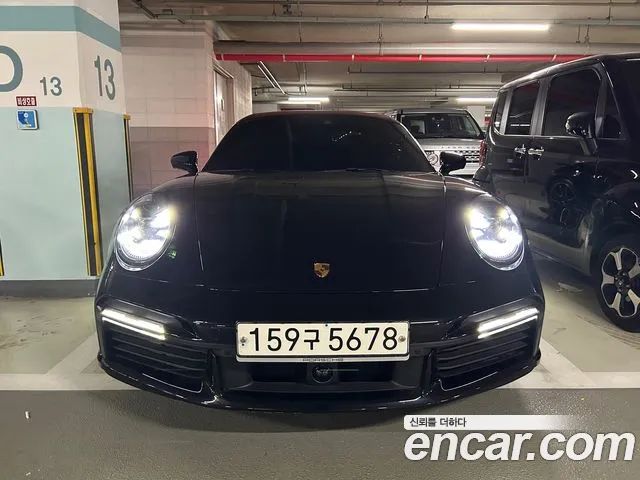 Porsche 911 Turbo S Cabriolet 2021 года из Кореи
