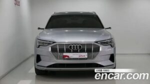 Audi e-tron 55 4WD 2022 года из Южной Кореи