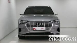 Audi e-tron 55 4WD 2022 года из Южной Кореи