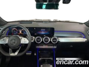 Mercedes-Benz EQB EQB300 4MATIC AMG LINE 2022 года из Южной Кореи