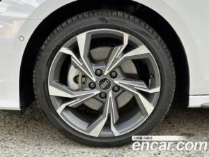 Audi A3 40 TFSI Premium 2022 года из Южной Кореи