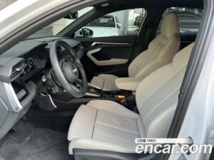 Audi A3 40 TFSI Premium 2022 года из Южной Кореи