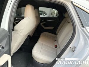 Audi A3 40 TFSI Premium 2022 года из Южной Кореи